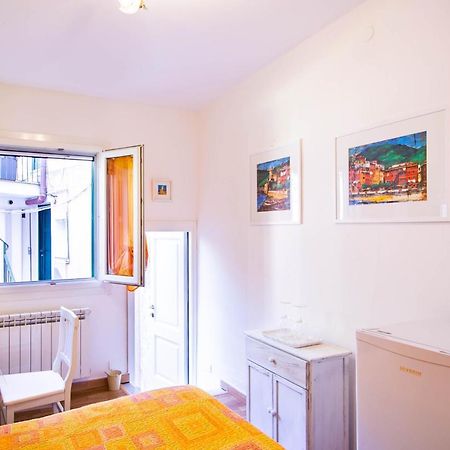 Hôtel Solemagia In Via Roma à Vernazza Extérieur photo