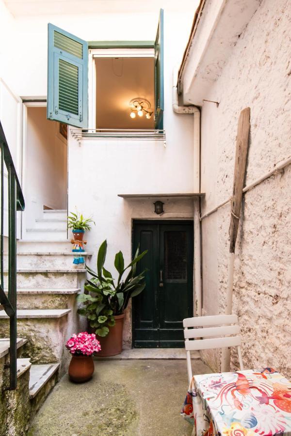 Hôtel Solemagia In Via Roma à Vernazza Extérieur photo