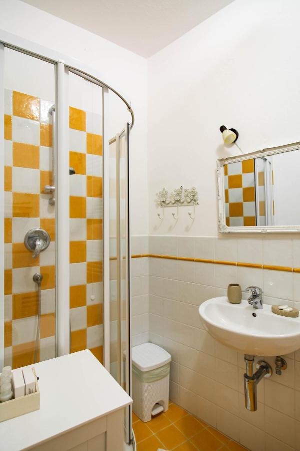 Hôtel Solemagia In Via Roma à Vernazza Extérieur photo