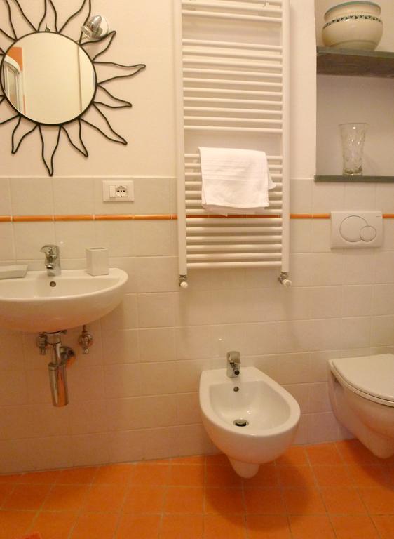 Hôtel Solemagia In Via Roma à Vernazza Extérieur photo